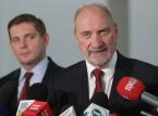PO: Macierewicz przygotował "miękką militaryzację" uczelni medycznej w Łodzi
