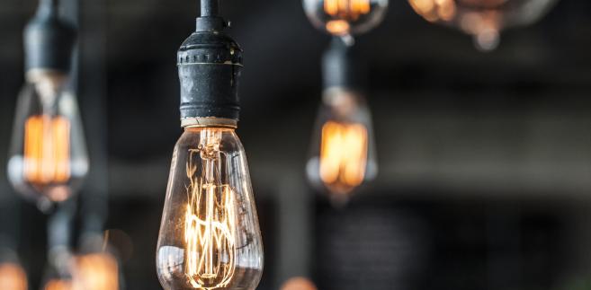 Prąd elektryczność żarówka