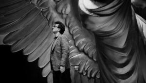 Wim Wenders na planie filmu Niebo nad Berlinem (1987)