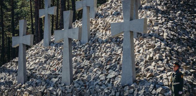 Łączenie bohaterów i generałów na zawsze