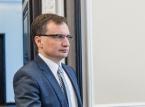 Ziobro nie wprowadzi do sądów 270 asesorów? Winne są weta Dudy
