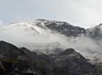 Tatry: Halny łamie drzewa. Władze TPN zamykają szlaki turystyczne