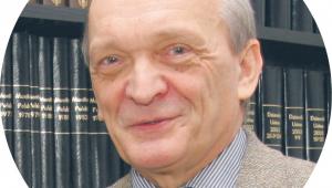 Hubert Izdebski, profesor zwyczajny, Wydział Prawa Uniwersytetu SWPS