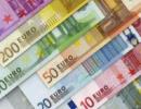 Jak podczas wakacji płacić w krajach, które nie należą do strefy euro